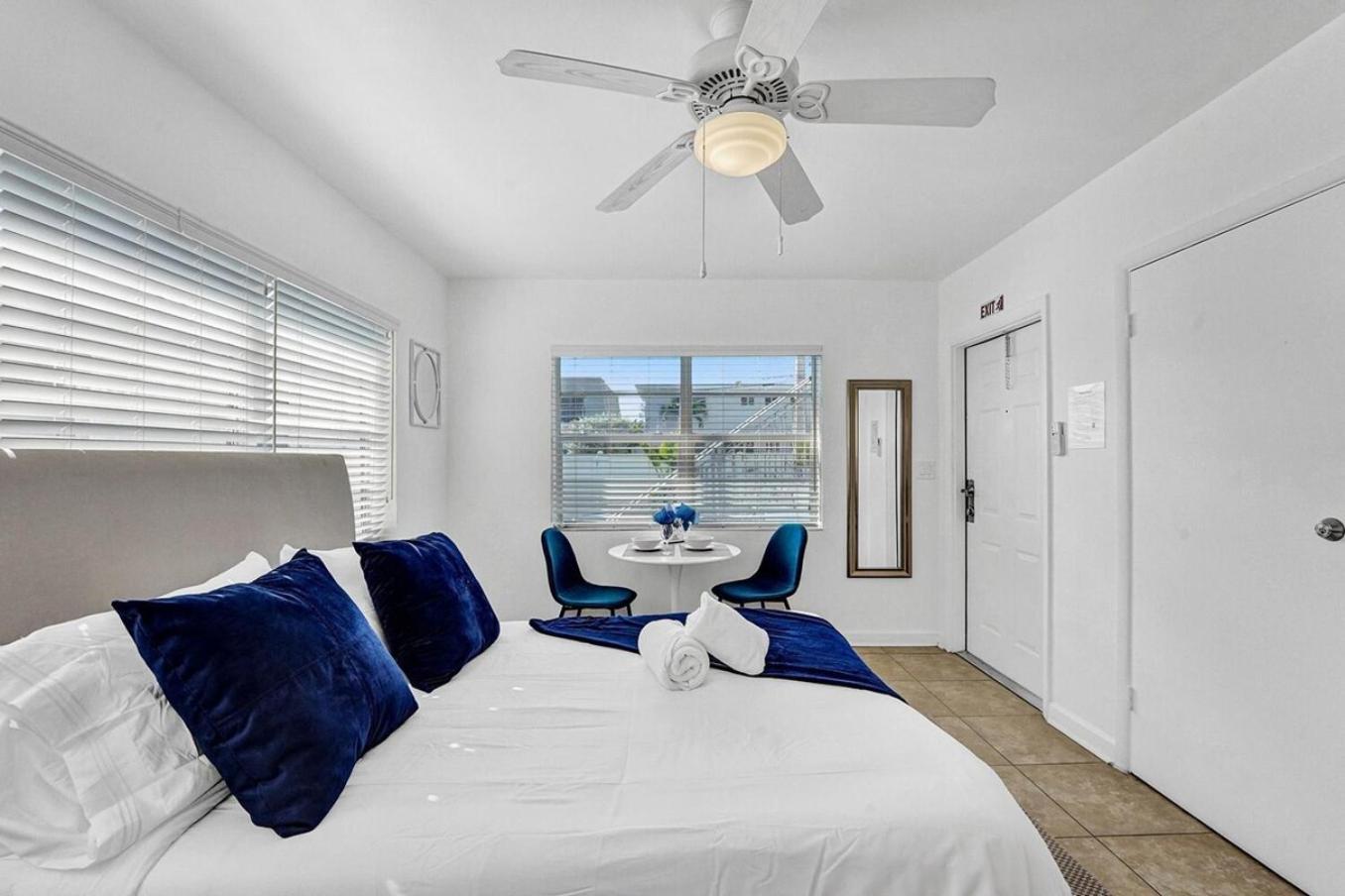Waves On Desoto Rental Unit With Pool Hollywood Exterior foto